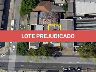 LOTE 002 - O prédio sob nº 1.202 da Avenida Pernambuco, Porto Alegre