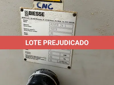 LOTE 050 - Centro de usinagem para madeiras CNC