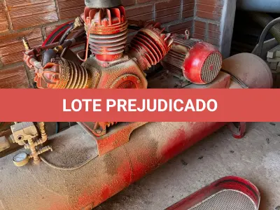 LOTE 097 - Compressor menor
