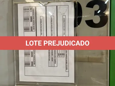LOTE 050 - Centro de usinagem para madeiras CNC