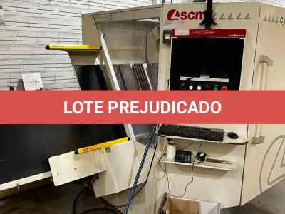 LOTE 051 - Centro de usinagem para madeiras SCM cyflex f900