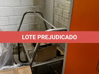 LOTE 138 - Buffet