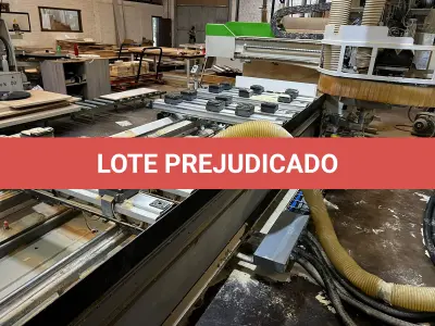 LOTE 050 - Centro de usinagem para madeiras CNC