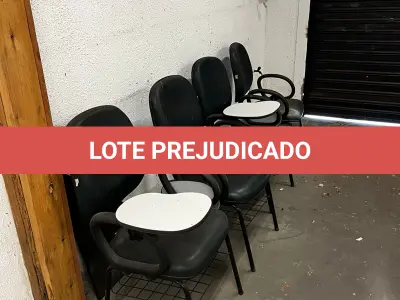 LOTE 002 - LOTE PREJUDICADO - Lote englobado de ferramentas