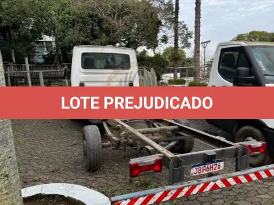 LOTE 003 - Caminhão Iveco/Daily 45-170CS, diesel, cor branca, carroceria fechada, fabricação/modelo 2021/2022