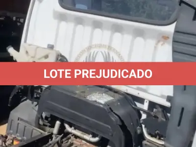 LOTE 009 - Caminhão Hyundai HD 80, fabricação/modelo 2021/2022, diesel, cor branca, carroceria fechada (sem chave)