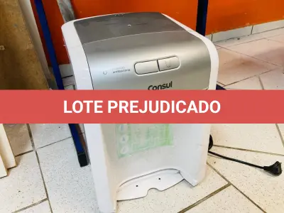 LOTE 012 - Bens móveis