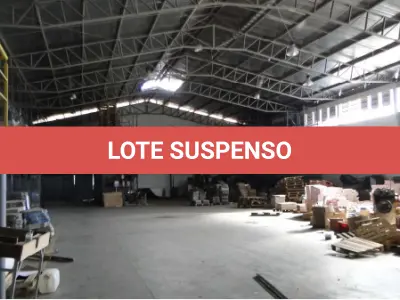 LOTE 001 - PAVILHÃO INDUSTRIAL BEM CONSTRUÍDO E FINAMENTE DECORADO