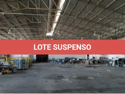LOTE 001 - PAVILHÃO INDUSTRIAL BEM CONSTRUÍDO E FINAMENTE DECORADO