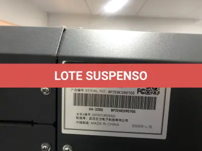LOTE 049 - Impressora ploter grande Xenons, acompanha o computador
