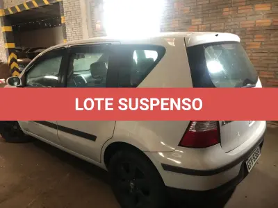 LOTE 000 - VEÍCULO NISSAN/LIVINA 10/11