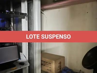 LOTE 024 - servidor com rack
