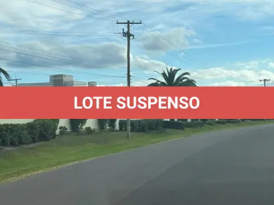 LOTE 002 - Os direitos e ações sobre o terreno urbano, sem benfeitorias, no Cond. Horizontal Ocean Side área real privativa de 480m2