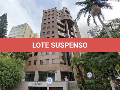 LOTE 000 - CONJUNTO COMERCIAL E BOXE NO MOINHOS DE VENTO, POA