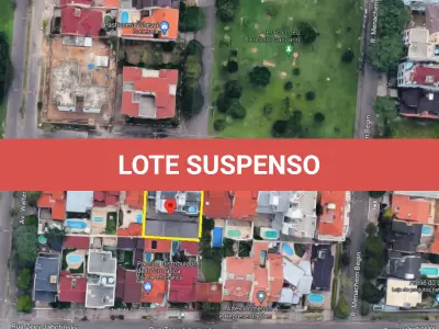 LOTE 001 - GRANDE DUPLEX COM 239M2 EM BAIRRO RESIDENCIAL