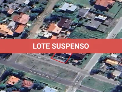 LOTE 004 - Casa em alvenaria