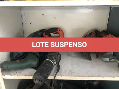 LOTE 001 - LOTE ENGLOBADO DE MAQUIINAS E EQUIPAMENTOS