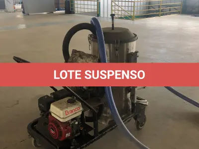 LOTE 001 - LOTE ENGLOBADO DE MAQUIINAS E EQUIPAMENTOS