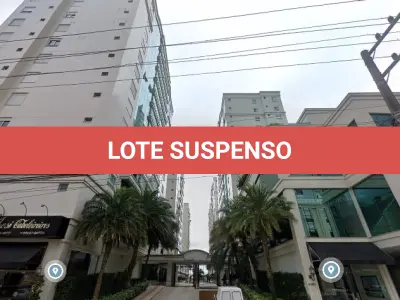 LOTE 001 - ITAPEMA - O apartamento nº 702, localizado no 8° pavimento do Bloco 02, do Condomínio Residencial Atlantic Paradise Towers, o qual contem área privativa de 281,00m².  A vaga de garagem dupla nº 235.  Vaga de garagem dupla nº 234
