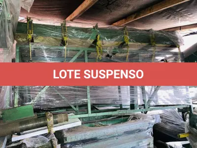 LOTE 076 - Máq. de molde Pneum. - frentes