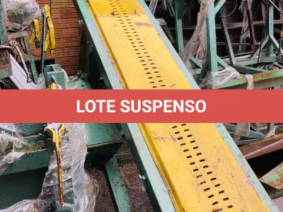 LOTE 099 - Máquina de embalar produto desativada