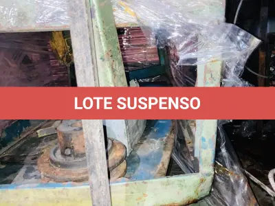LOTE 012 - Frizadeira