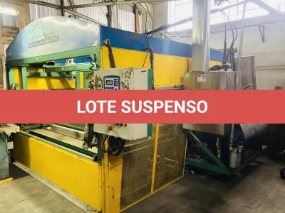 LOTE 047 - Máquina de vacum Forming (está garan real Sicred)