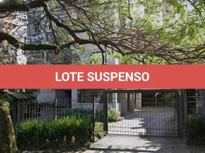 LOTE 000 - O apartamento nº 303 do Edifício Jorge Vitorino – Ville de La Rochelle, na Rua Barão de Ubá nº 194 com área real privativa de 77,24m2, área real condominial de 34,93m2