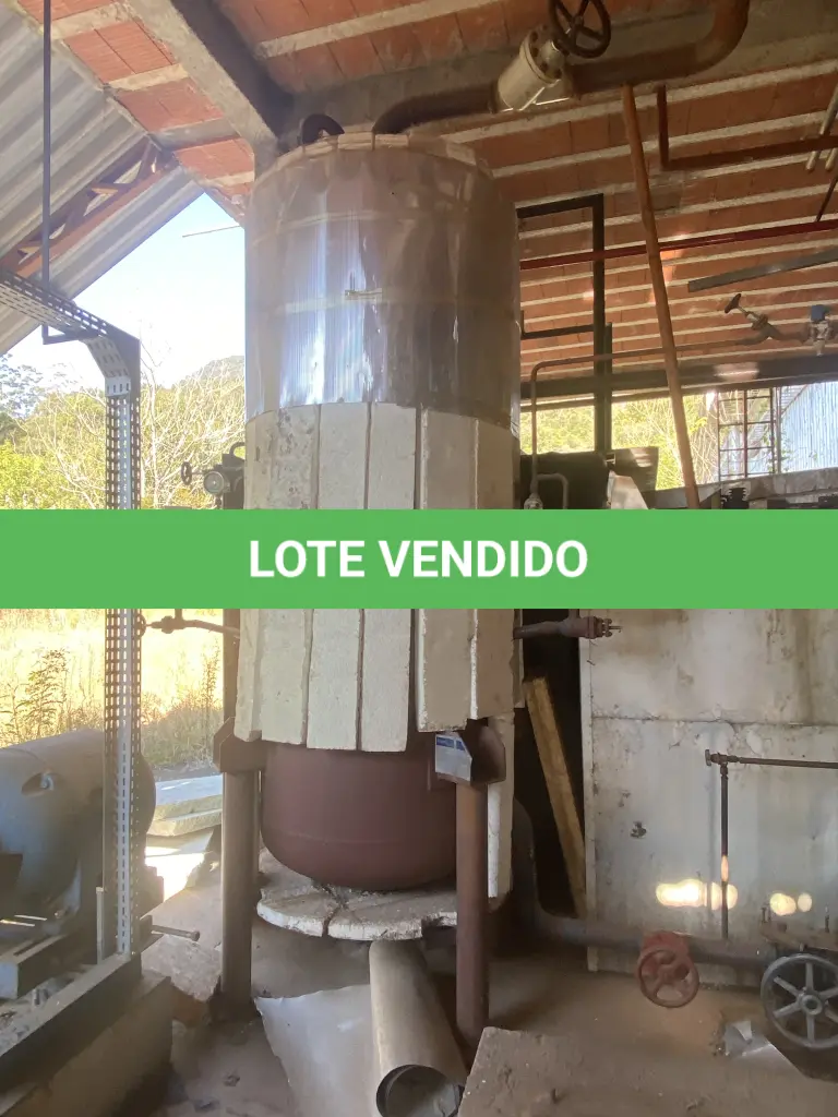 LOTE 048