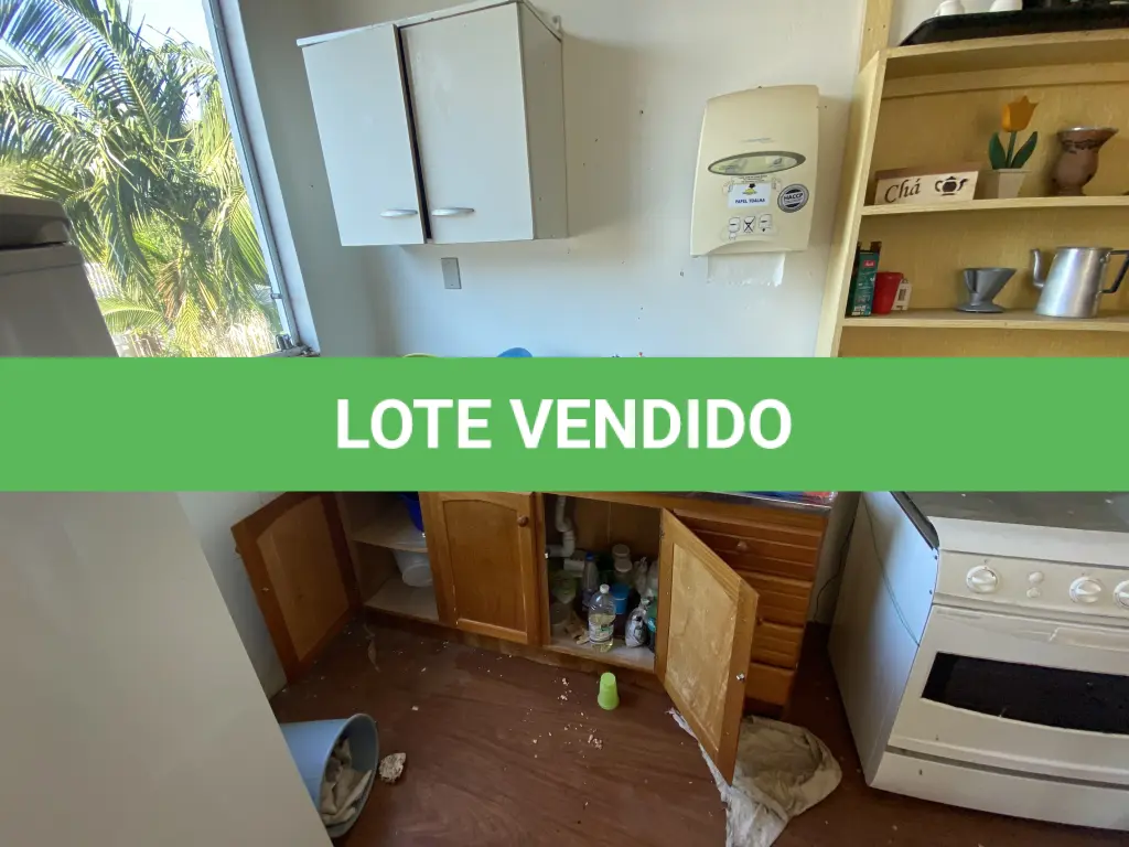 LOTE 075