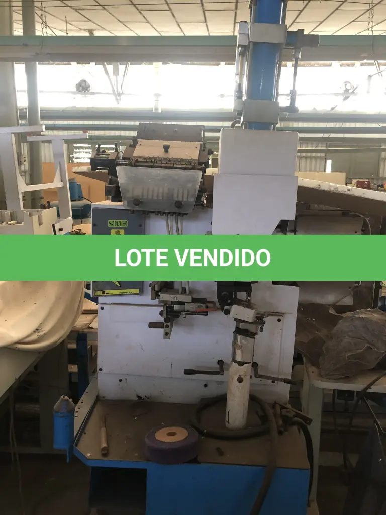 LOTE 053