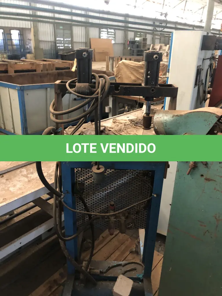 LOTE 083