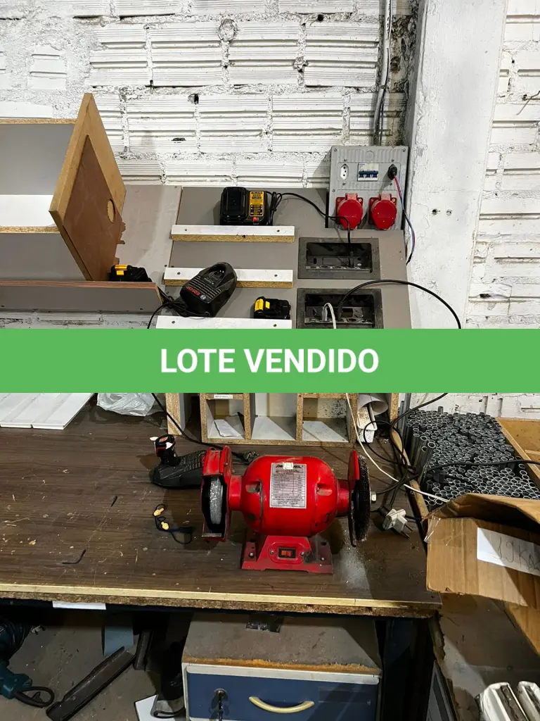 LOTE 040