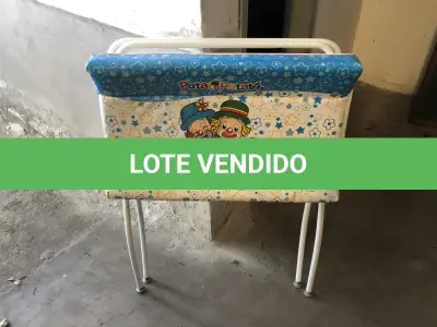 LOTE 066 - 2 trocador infantil