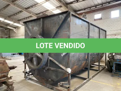 LOTE 001 - Lote englobado de todos os itens do leilão