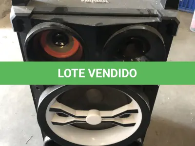 LOTE 046 - caixa de som mondial