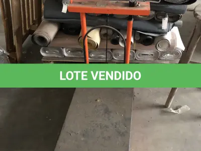 LOTE 20 - uma balança Cauduro 200 Kg cor laranja