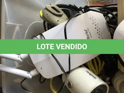 LOTE 052 - roteador intelbras