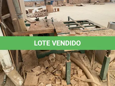 LOTE 018 - esquadrejadeira 