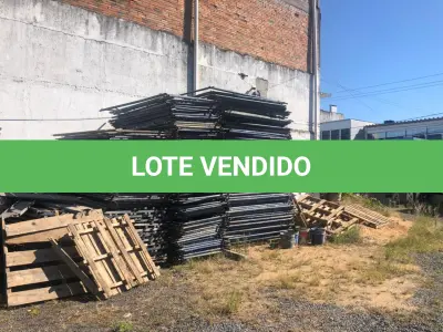 LOTE  - Leilão de andaimes