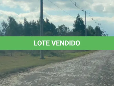 LOTE  - TERRENO NA ZONA URBANA DE ARARICÁ