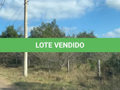 LOTE  - TERRENO NA ZONA URBANA DE ARARICÁ