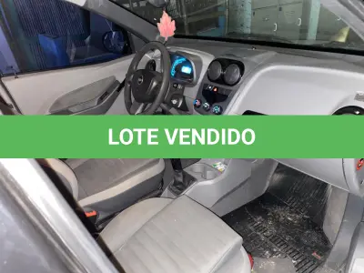 LOTE 01 - Chevrolet Agile LT 2010/2011 preto