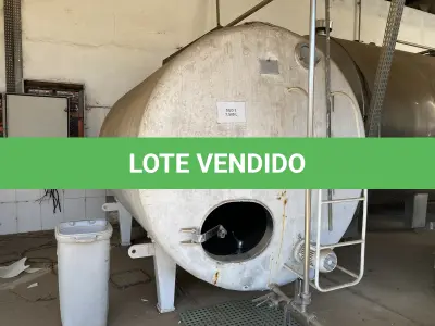 LOTE 009 - 01 Tanque horizontal de aço carbono 7.500 litros