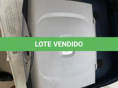 LOTE 10 - MÓVEIS EQUIPAMENTOS - vários itens junto ao prédio