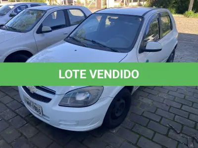 LOTE 09 - Celta 1.0 LT