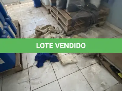 LOTE 062 - lote de botas usadas 