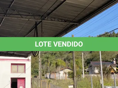 LOTE 083 - um equipamento para linha de vida