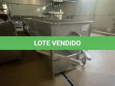 LOTE 025 - 07 Tanque de inox para salmora de queijo mussarela