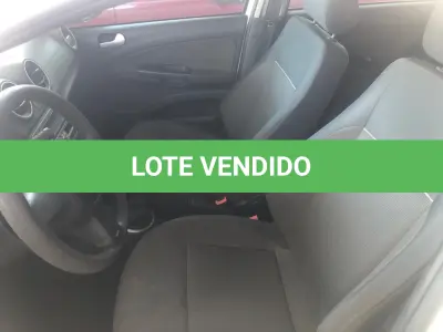 LOTE 054 - VW/GOL 1.0, Branco, ano 2013, placa IUA1819